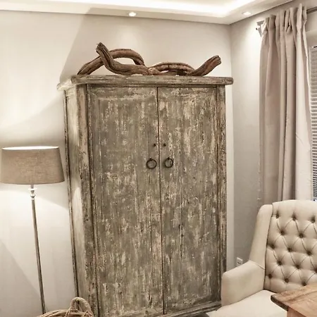 5 Appartement *